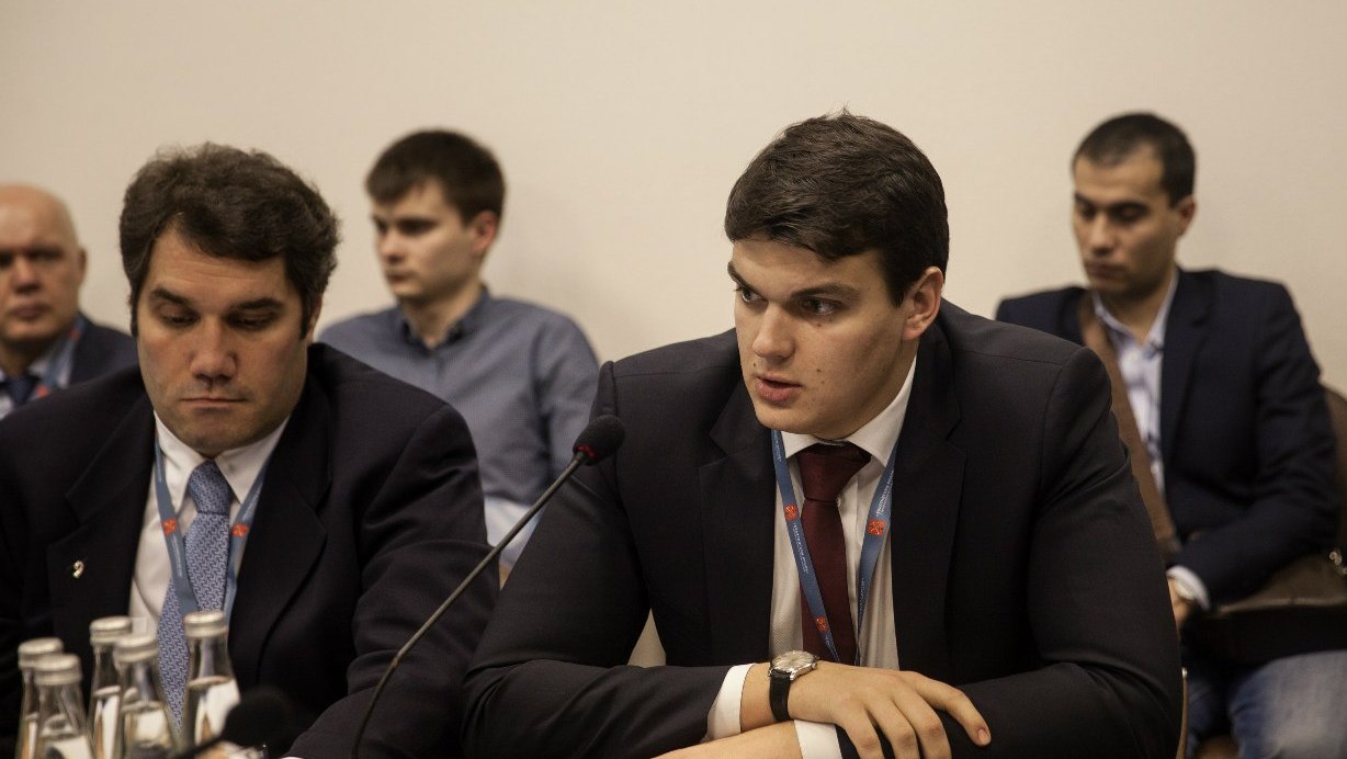 Особенность